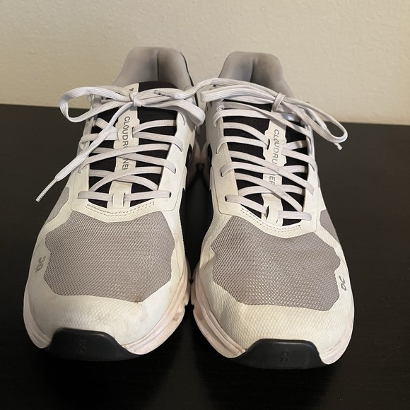 On Cloudrunner Men's Running Shoes Sneakers Size 11 - Picture 2 of 9